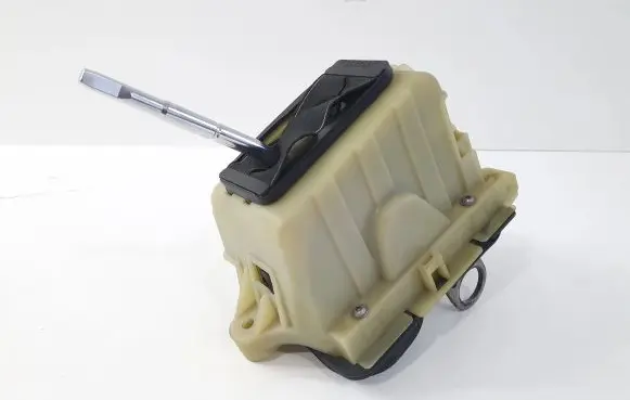 Mercedes-Benz C W204 Gear shifter/selector A2042677524