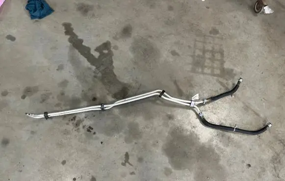 Chrysler Pacifica Engine coolant pipe/hose 68238392AB