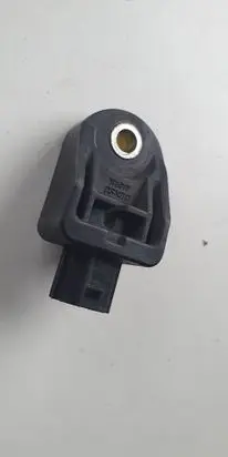 Toyota RAV 4 (XA30) Airbag deployment crash/impact sensor