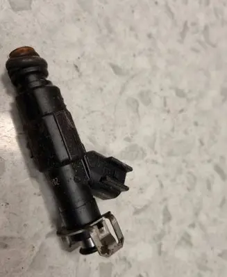 Ford Focus C-MAX Fuel injector 0280156154
