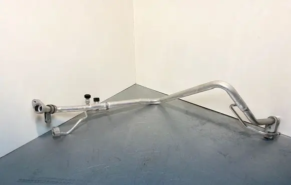 Mitsubishi Outlander IV Air conditioning (A/C) pipe/hose