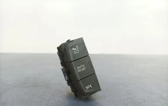 Peugeot 508 RXH Other switches/knobs/shifts 96770598ZD