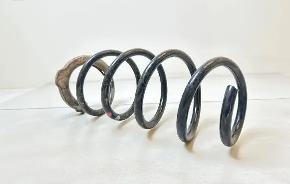 Honda CR-V Front coil spring
