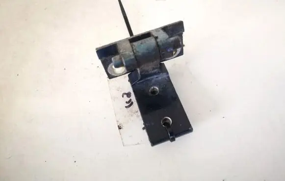 Audi A6 S6 C4 4A Rear door lower hinge 4a0833401