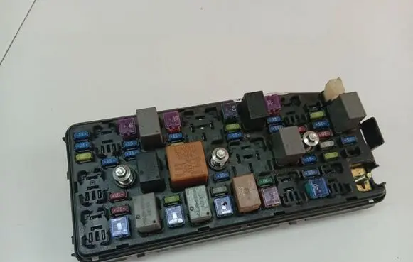 Opel Antara Fuse box set 