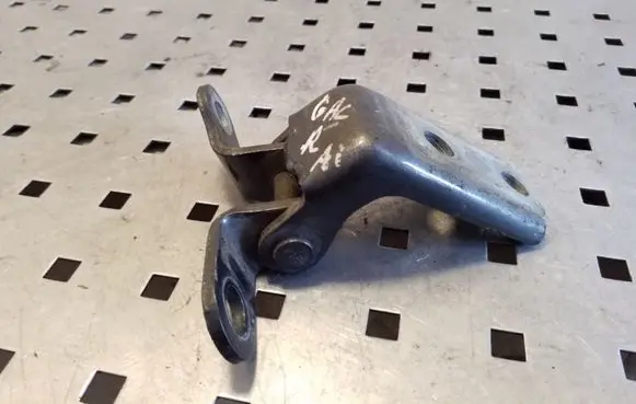 Toyota Corolla E120 E130 Rear door lower hinge