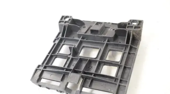 Other engine bay part