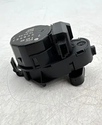 BMW 3 E46 Air flap motor/actuator 6934825 64116934825
