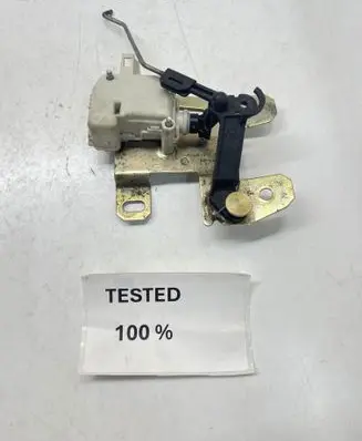 Volkswagen Golf IV Tailgate boot lock/latch motor 1J9827425D