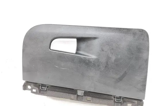 Alfa Romeo Giulia Glove box 1743915X 7747 T0521199