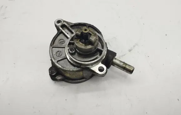Mercedes-Benz C W204 Vacuum pump A6462300365