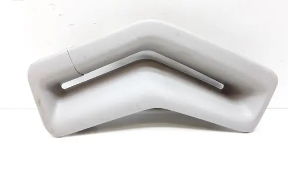 Volvo V70 Seat belt trim 
