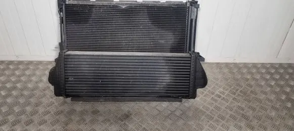Jeep Grand Cherokee Radiator set 52014787AC 55038004AE 68252638AC