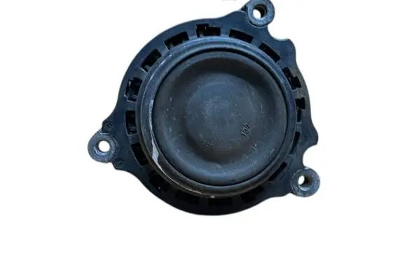 BMW 3 F30 F35 F31 Engine mount bracket 6787657