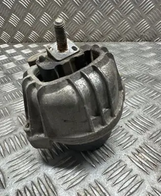 BMW X1 E84 Engine mount bracket 6773742