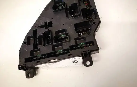 BMW 5 F10 F11 Fuse box set 925281301