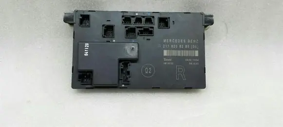 Mercedes-Benz E W211 Door control unit/module A2118208285