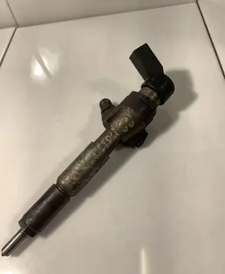 Ford Focus Fuel injector 4M5Q9F593AD
