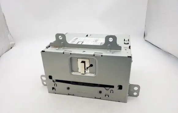 Buick Encore I Radio/CD/DVD/GPS head unit 84022548
