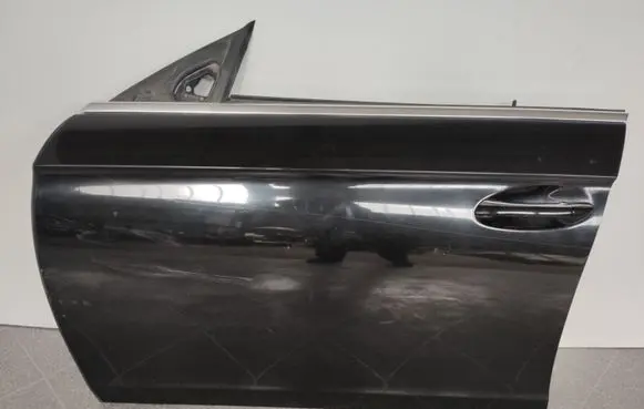 Mercedes-Benz CLS C219 Door (2 Door Coupe) A2197200105