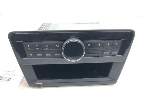 Skoda Rapid (NH) Radio/CD/DVD/GPS head unit 5JA035872B