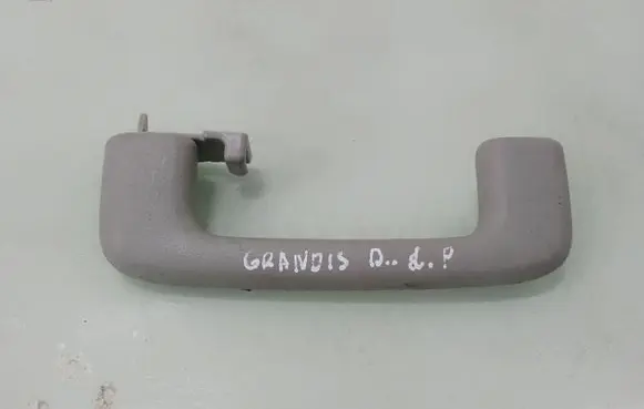 Mitsubishi Grandis Front interior roof grab handle