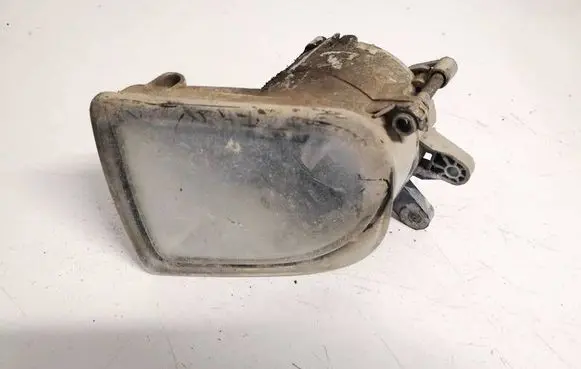 Volvo V50 Front fog light 19a591b 19-a591b