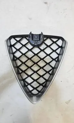Alfa Romeo Stelvio Front grill 156115788