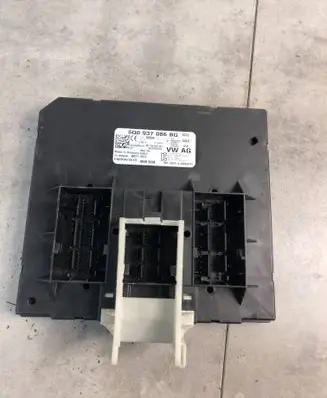 Volkswagen PASSAT B8 Comfort/convenience module 5Q0937086BG F005V01813