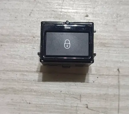 Jaguar F-Pace Central locking switch button GX7314017FC