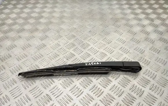 Nissan Qashqai Rear wiper blade arm