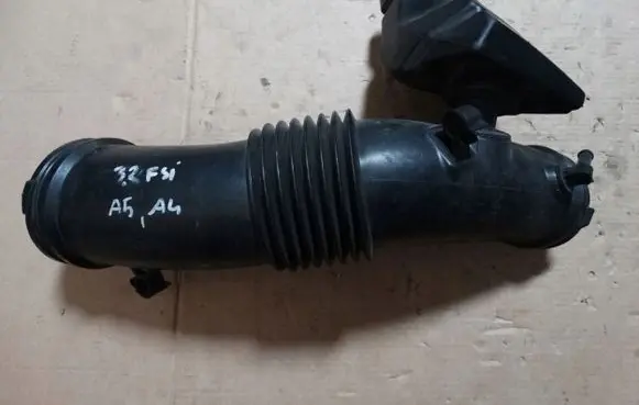 Audi A5 Intake manifold 06E129629Ha4