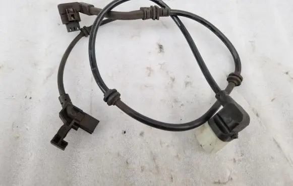 Mercedes-Benz S C217 Brake pads wear sensor A2225401105