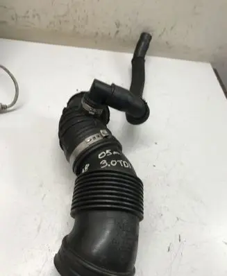 Audi A8 S8 D3 4E Air intake duct part 4E0145711