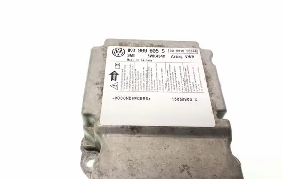 Skoda Octavia Mk2 (1Z) Airbag control unit/module 1K0909605S