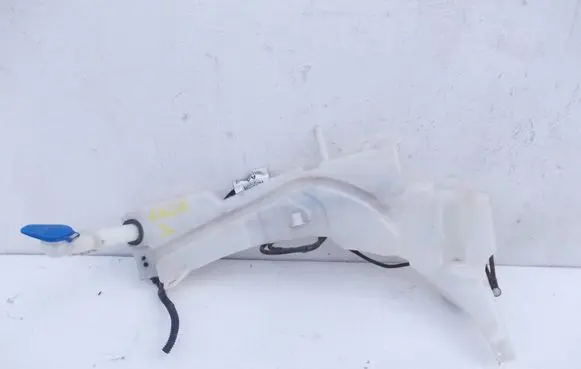 Ford Kuga I Windshield washer fluid reservoir/tank 3M5113K163AC
