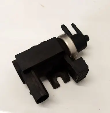 Audi A4 S4 B6 8E 8H Turbo solenoid valve 8E0906628B