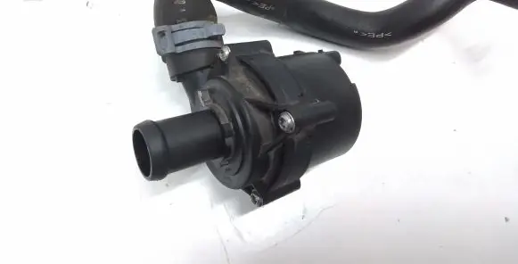Seat Ateca Electric auxiliary coolant/water pump 5Q0965567B