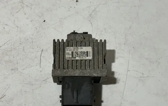 Peugeot Partner Glow plug pre-heat relay 9663824880