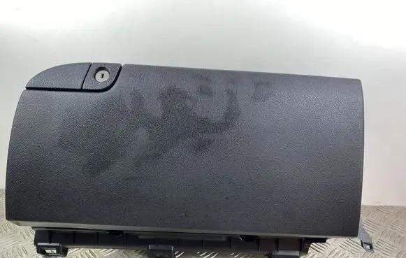 KIA Sorento Glove box set 