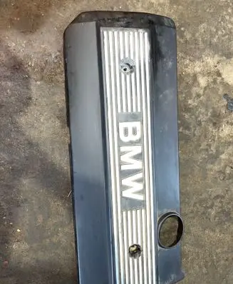 BMW 5 E39 Engine cover (trim) 1748633