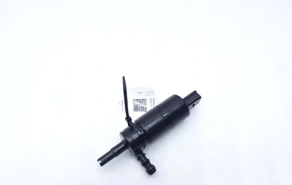 BMW 3 E90 E91 Headlight washer pump 8377430
