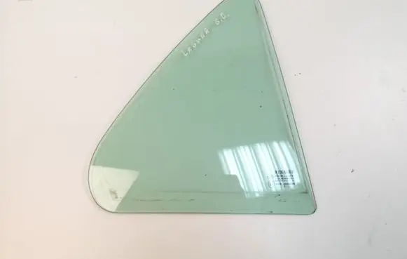 Renault Laguna II Rear vent window glass 