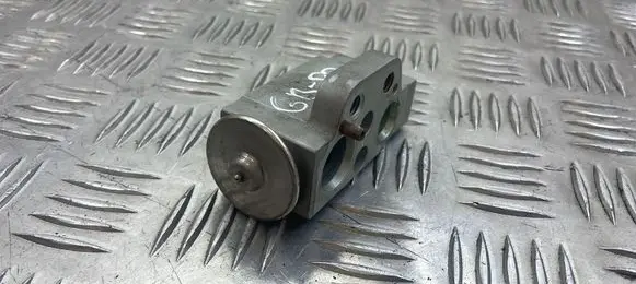 Audi A5 8T 8F Air conditioning (A/C) expansion valve 52316990
