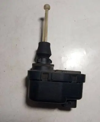 Opel Frontera A Headlight level adjustment motor 0307851328