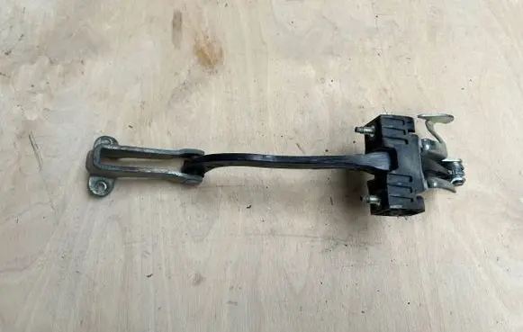 Fiat Ducato Rear door check strap stopper 