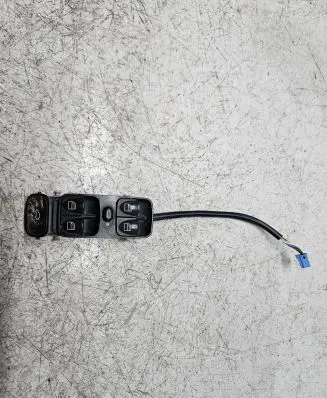 Mercedes-Benz C W203 Electric window control switch A2038200110