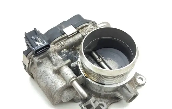 Alfa Romeo Giulia Throttle valve 04893625AC 50050418 31287AS2