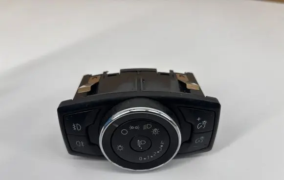 Ford Focus Light switch 10097646 BM5T13A024CD SW03HW01