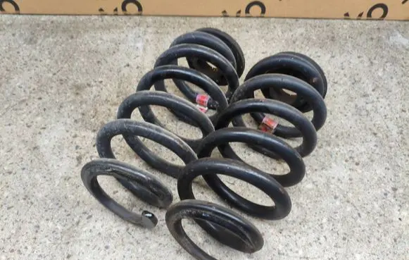 Ford Explorer VI Rear coil spring LB5C5560NE G48PA